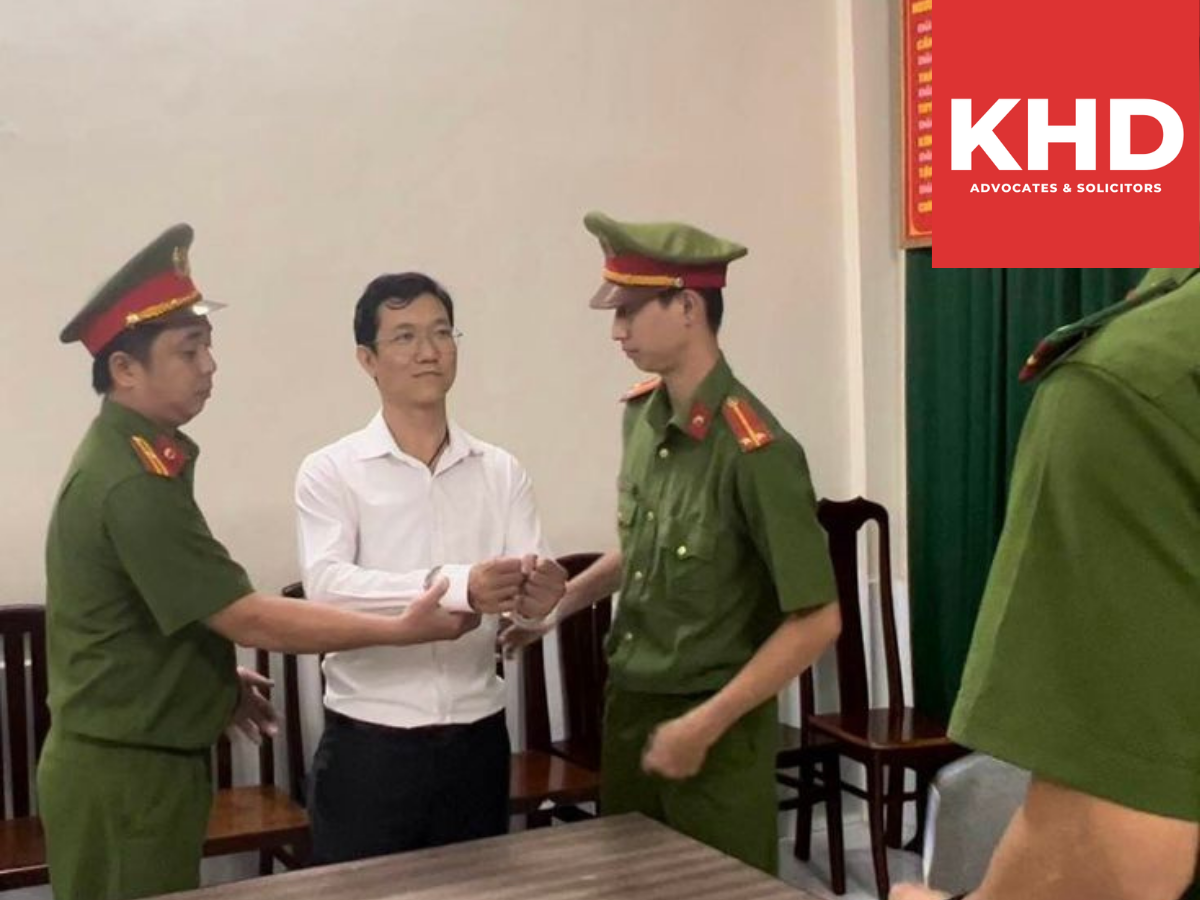 Xem xét dấu vết trên thân thể